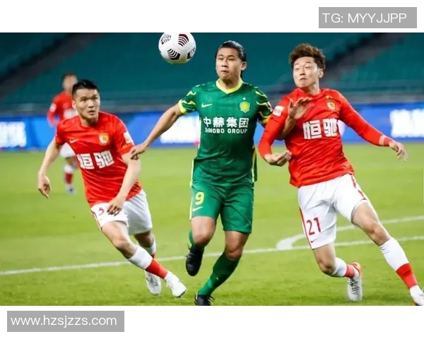 北京篮球队以78分领跑奥运会积分榜展现强大实力与团队合作精神